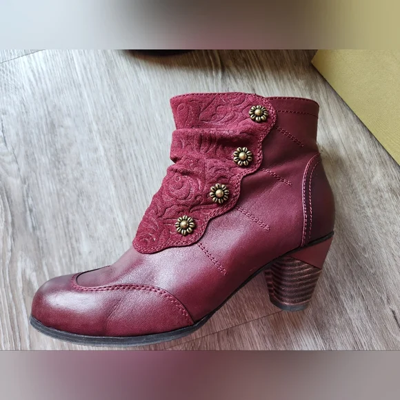 Red Leather Ankle Boots with Decorative Buttons - Picture 4 of 12